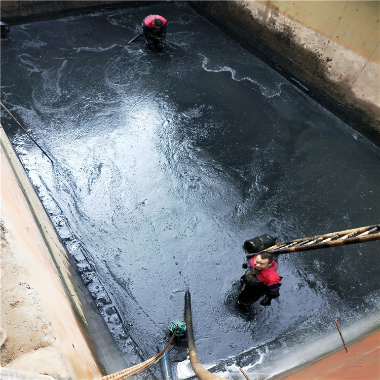高陵废水池清理